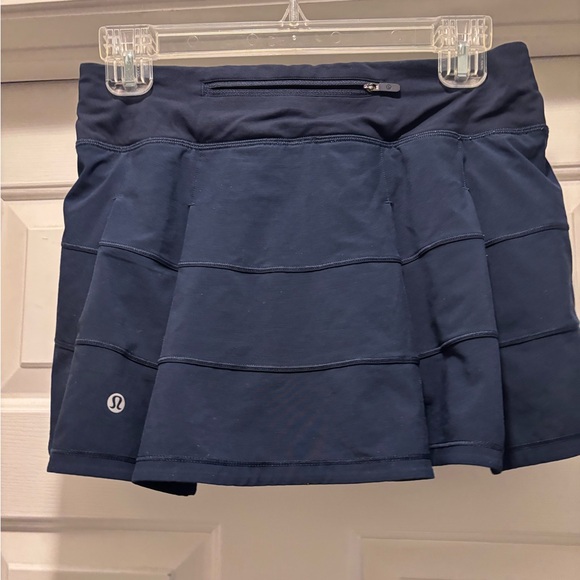 Lululemon Navy Pace Rival Skirt - Picture 2 of 4